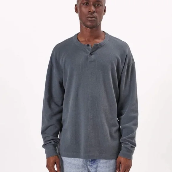 Abercrombie and Fitch Ribbed Thermal Henley size XL NWT - Picture 2 of 11